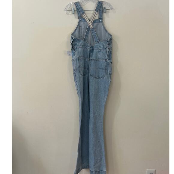 Free People x Lee Flare Overall Work Wear Jumpsuit Vibrant Blues Size M NWT - Picture 11 of 12